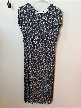 Boheme Midi Dress with White Floral Print
